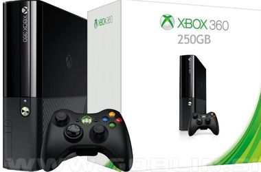 Xbox 360 250gb with gold wireless and few games