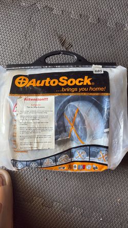 Auto tire snow sock