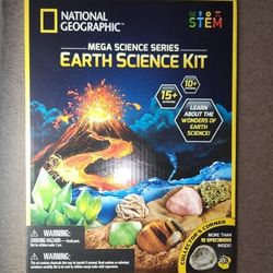 National Geographic Earth Science Kit Mega Science Series