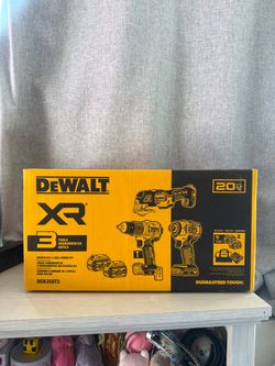 DeWalt XR 20V Max Brushless 3-Tool Combo Kit