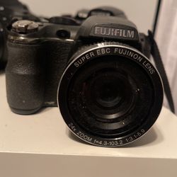 Fujifilm Finepix S3280