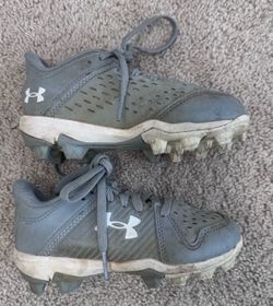 Size 10 Little Kid Baseball (Sports) Cleats