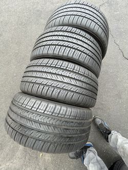 215/45R17 MICHELIN PILOT SPORT ALL SEASON