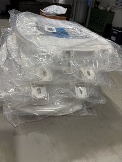 American Standard  Elongated Toilet Seats – Brand New – 6 Available