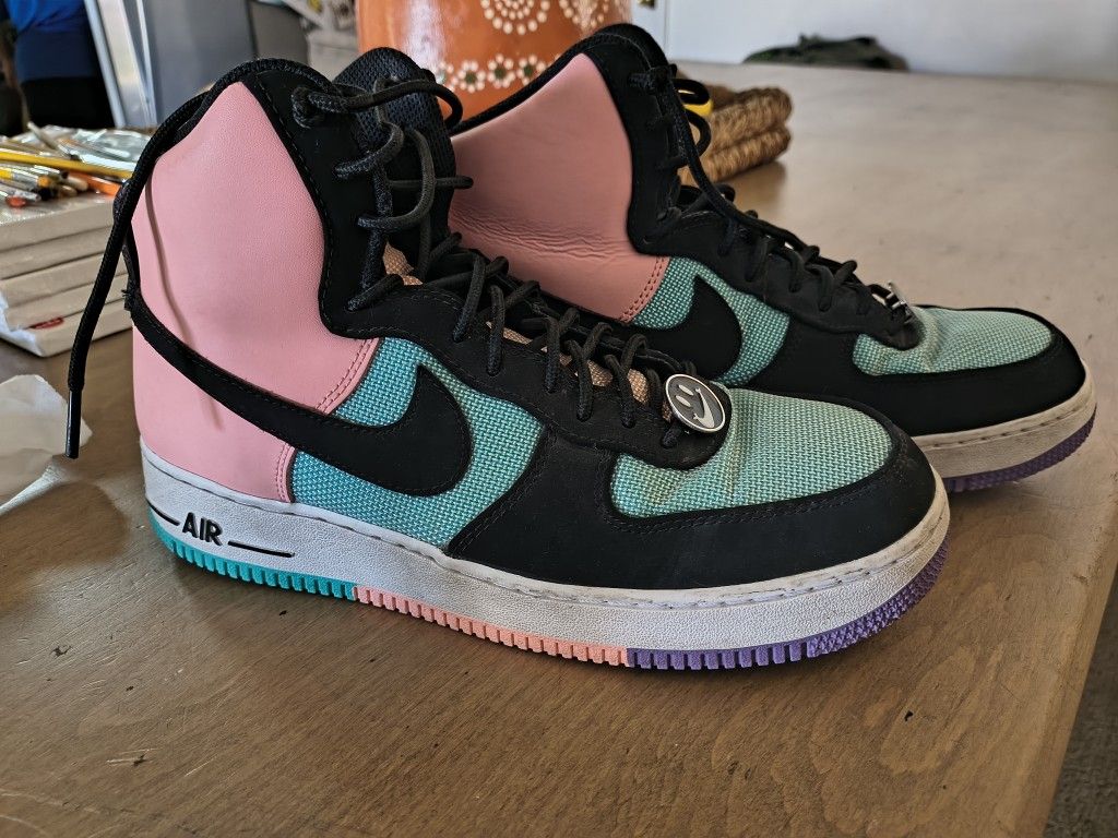 Nikes Air