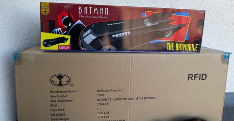 Mcfarlane Batman the Animated Series Batmobile and Batwing