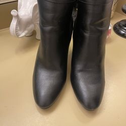black ankle boots 