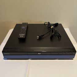 Sony BDP-S300 Blu-Ray Disc DVD CD Player HDMI USB 1080p HD