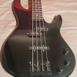 Bass Guitar Ibanez TR Series Black With Case+Extra 