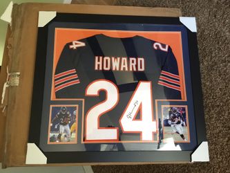 Jordan Howard Chicago Bears 31x35 autographed jersey validated $100
