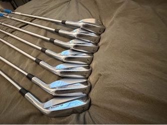 Taylormade irons P-7 MB P-4