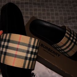 Burberry Slides 