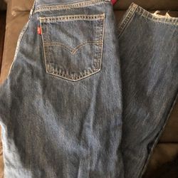 Levi’s Size 28