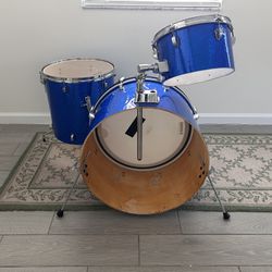 Ludwig accent Blue Sparkle Rewrapped Drum Set Kit 22/16/12