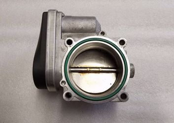 2006 - 2008 BMW 325i 330i 3.0 Throttle Body Assembly 