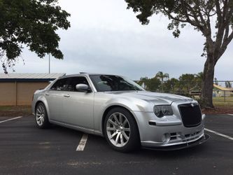 Built Srt8 300