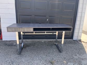 Modern desk