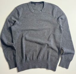 Vince Men’s Size M 100% Cashmere Gray Crew Neck Knit Pullover Sweater