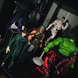 Marvel/X-Men figurines