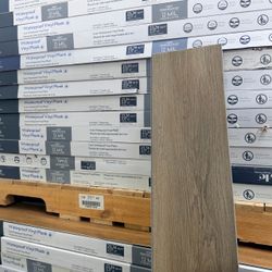 Waterproof Vinyl Plank Flooring– Brunette Oak