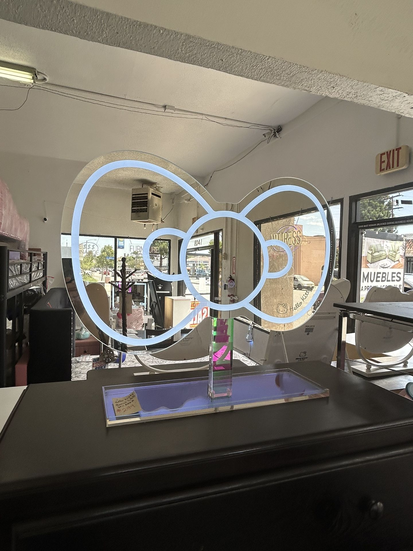 Hello Kitty RGB Bow Wall Mirror With Base