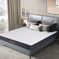 Brand new 10” KING size hybrid  mattress