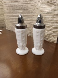 Milk Glass Vintage Salt & Pepper Shakers 
