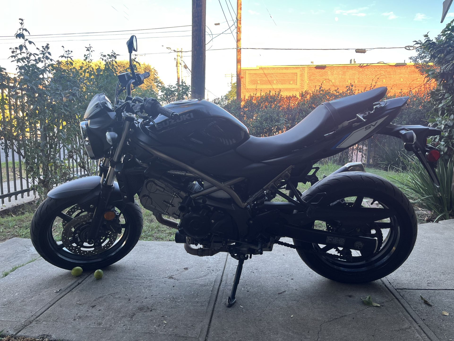 2022 Suzuki Sv650