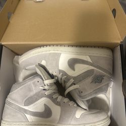 Nike Jordan 1 Grey Size 8 1/2