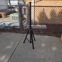 Speaker Stand
