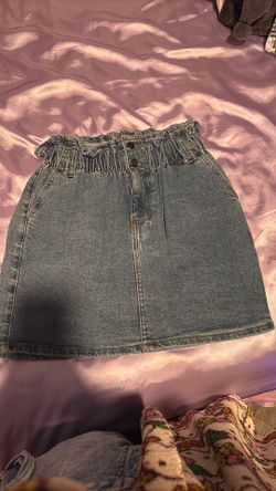 Denim skirt