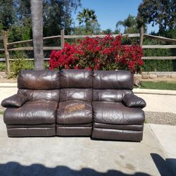 Free COUCH 