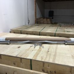 Curl Bar with Clips 5ft NEW