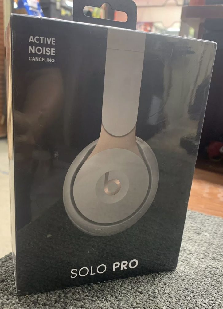 Brand New Beats By Dr. Dre Solo Pro Bluetooth Wireless Headphones- 