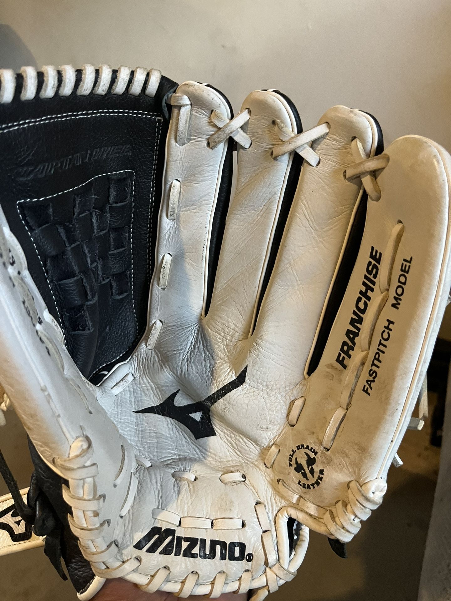Softball Glove 
