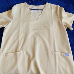 Figs Womens Scrubs Set