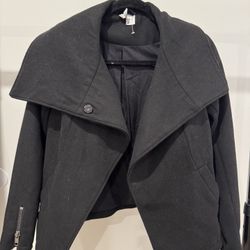 Black H&M Extra Small Size 2