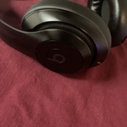 Metallic Black Beats By Dre Headphones