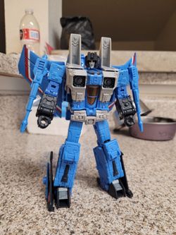 Transformers dramatic capture thundercracker