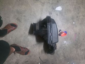 2011-2019 Dodge Challenger Charger Air Cleaner Intake Air Box