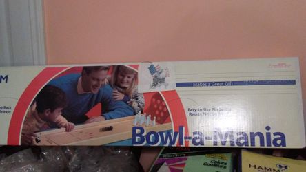 Bowl- A -Mania Game. / Made By Carrom