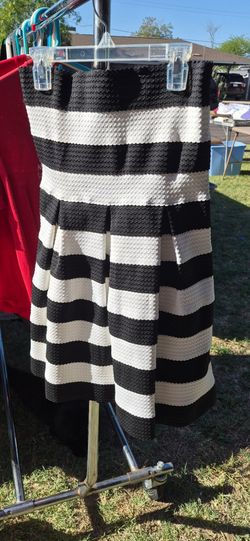 Strapless dress