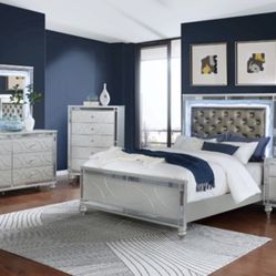 Brand New King Bedroom Set  LED Lights ( Dresser Mirror Chest Nightstand And King Bed )