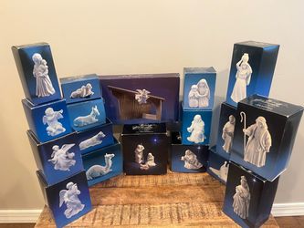 Ceramic nativity scene