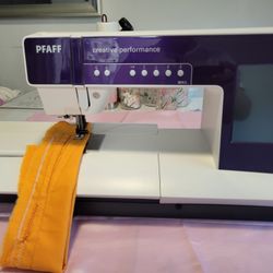 PFAFF SEWING MACHINE CREATIVE PERFORMANCE 