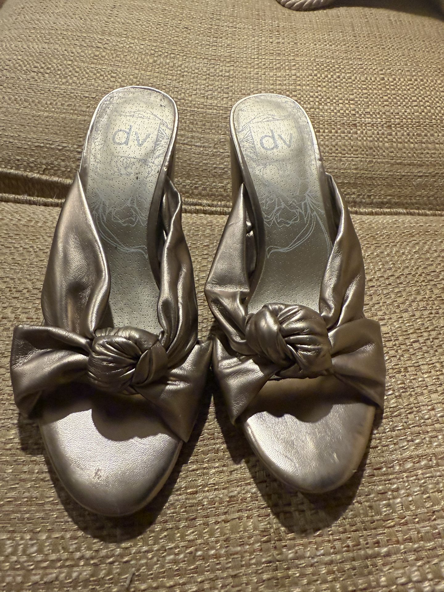 DV Sandal 👡