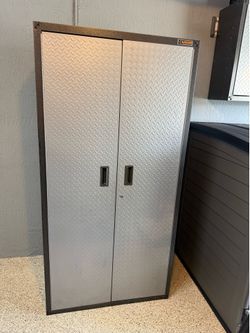 Gladiator Large Gearbox Storage Cabinet