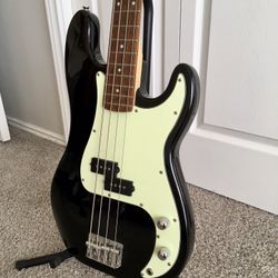 Squier Precision Bass