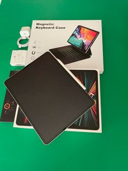 2TB Apple IPad Pro 12.9” 5th Generation ( M1 chip / 2024GB) WiFi + cellular (5G/Unlocked) with keyboard, pen &  Accessories