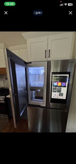 Samsung family hub fridge $400 obo